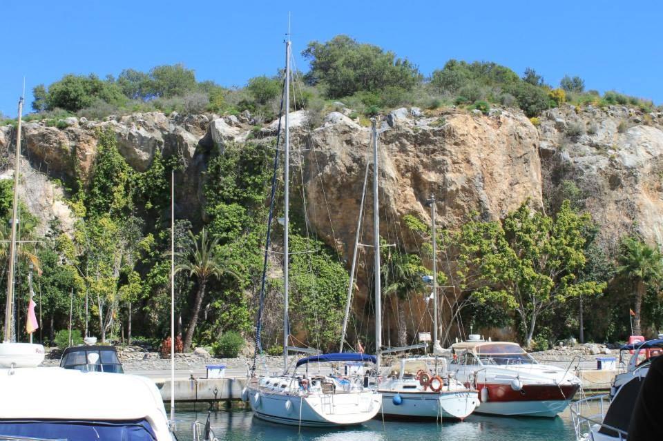Coral Paradise Apartment With Swimming Pool La Herradura  Εξωτερικό φωτογραφία